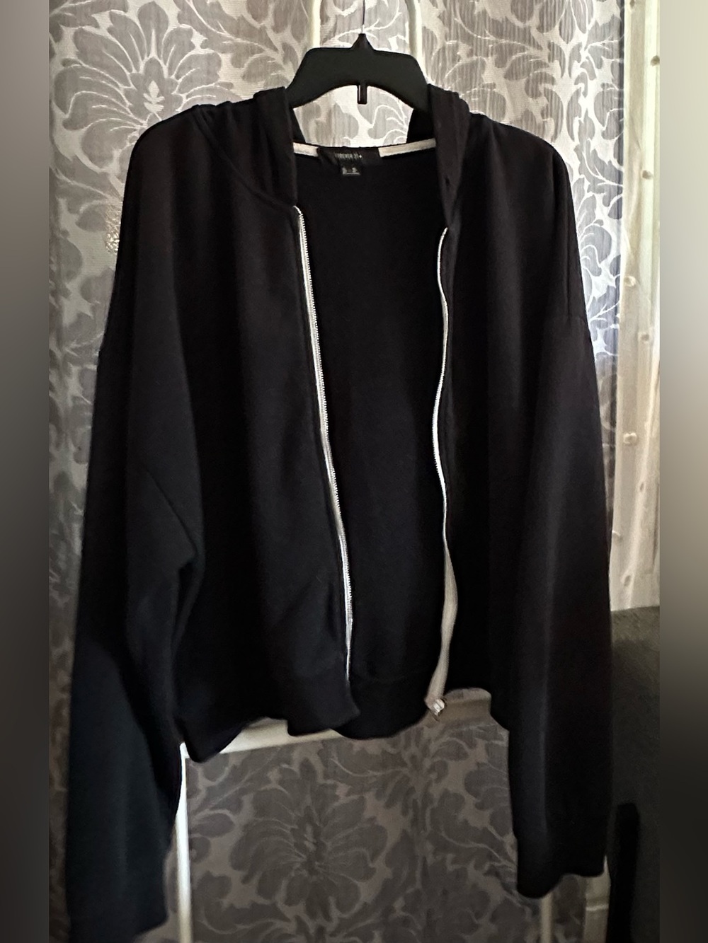 Forever 21 Black Zip Up Athletic Hoodie Size 4X